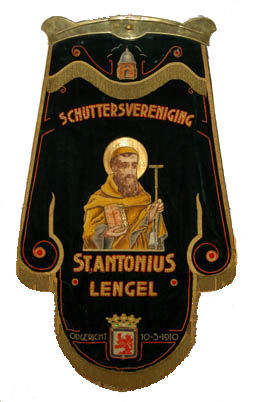 StAntonius-Lengel-standaardvaandel2.jpg