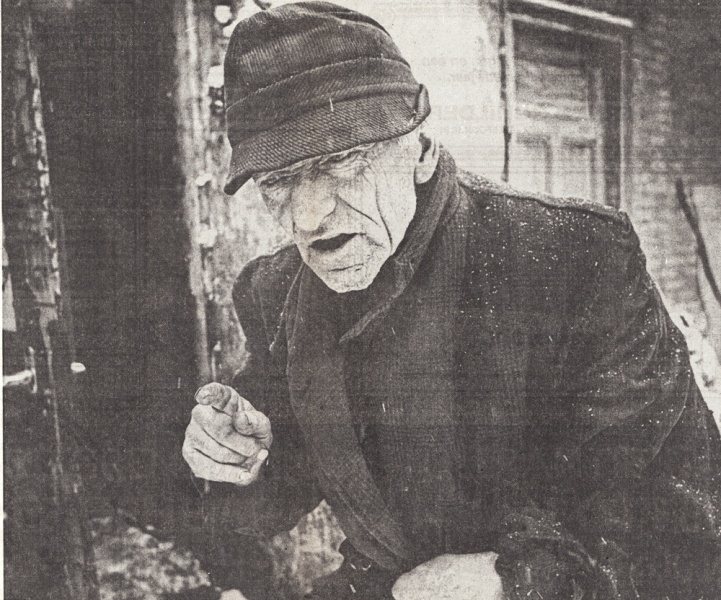 Bestand:1989 krant Otters Jan Loerbeek .jpg