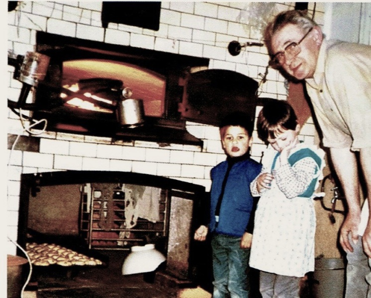 Bestand:Arnold Koenders bakker.jpg