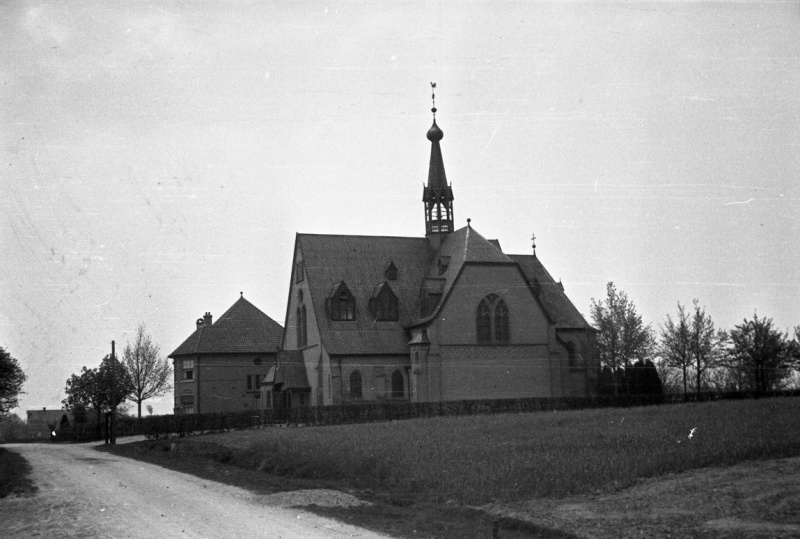 Bestand:Collectie Kolkmeyer Suitbertuskerk.jpg