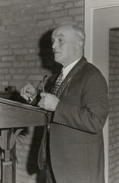 Bestand:Harrie Giesen (1905-1972) ouder.jpg