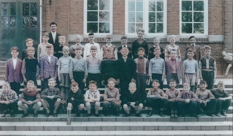 Bestand:Lo 's-Heerenberg meester J.Engelbarts.jpg