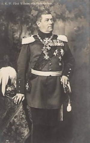 Willem van Hohenzollern (1864-1927).png